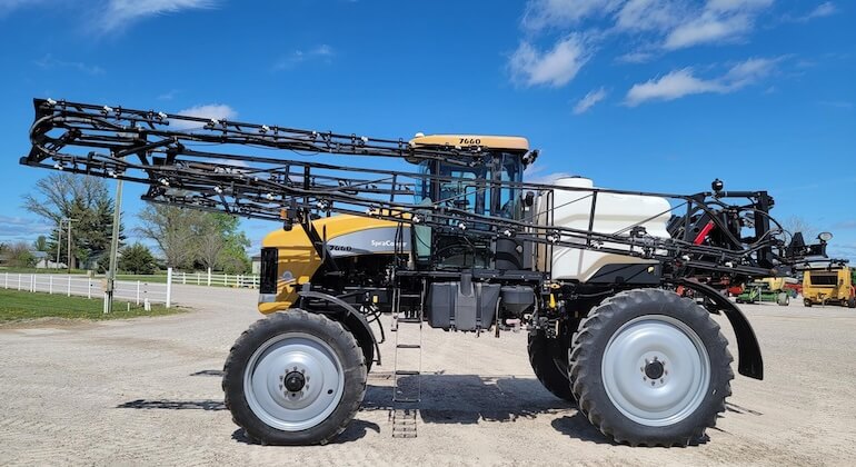Agco Spra-Coupe 7660 Self Propelled Sprayer Specs