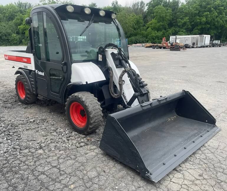 Bobcat 5600 Toolcat Turbo Work Machine Specs