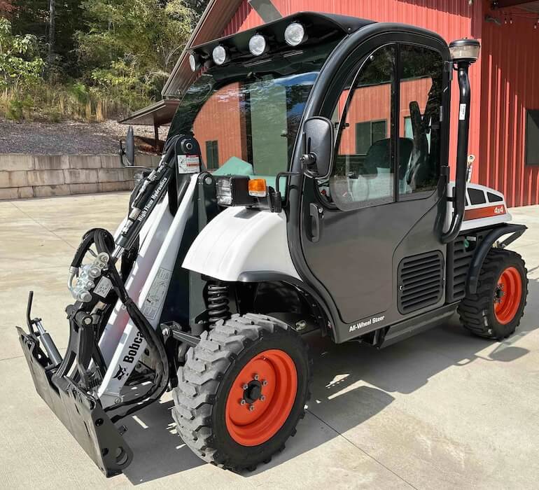 Bobcat 5610 Utility Work Machine Specs