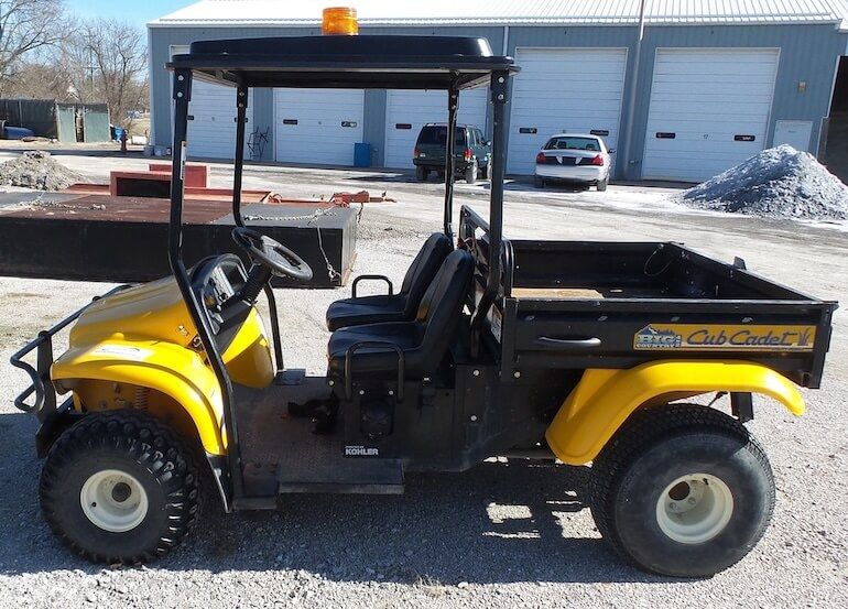 Cub Cadet Big Country 4x2 UTV 430 Specifications