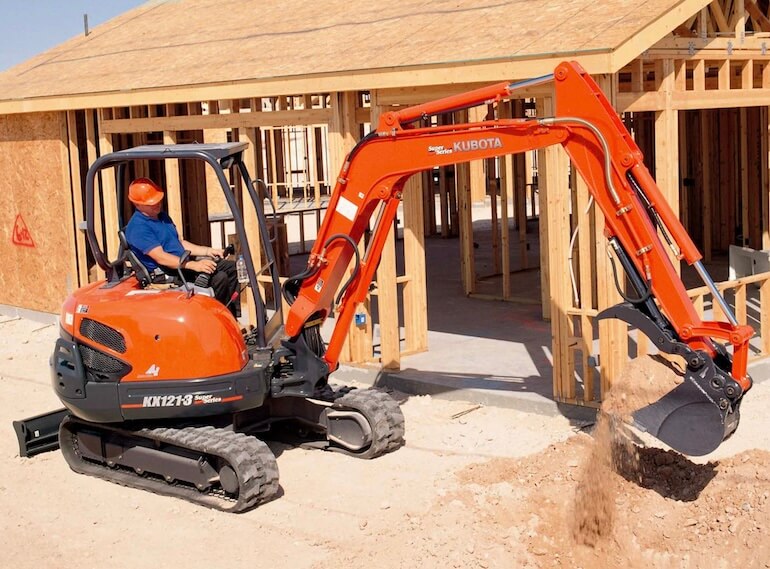 Kubota KX121-3S Angle Blade Mini Excavator Specs